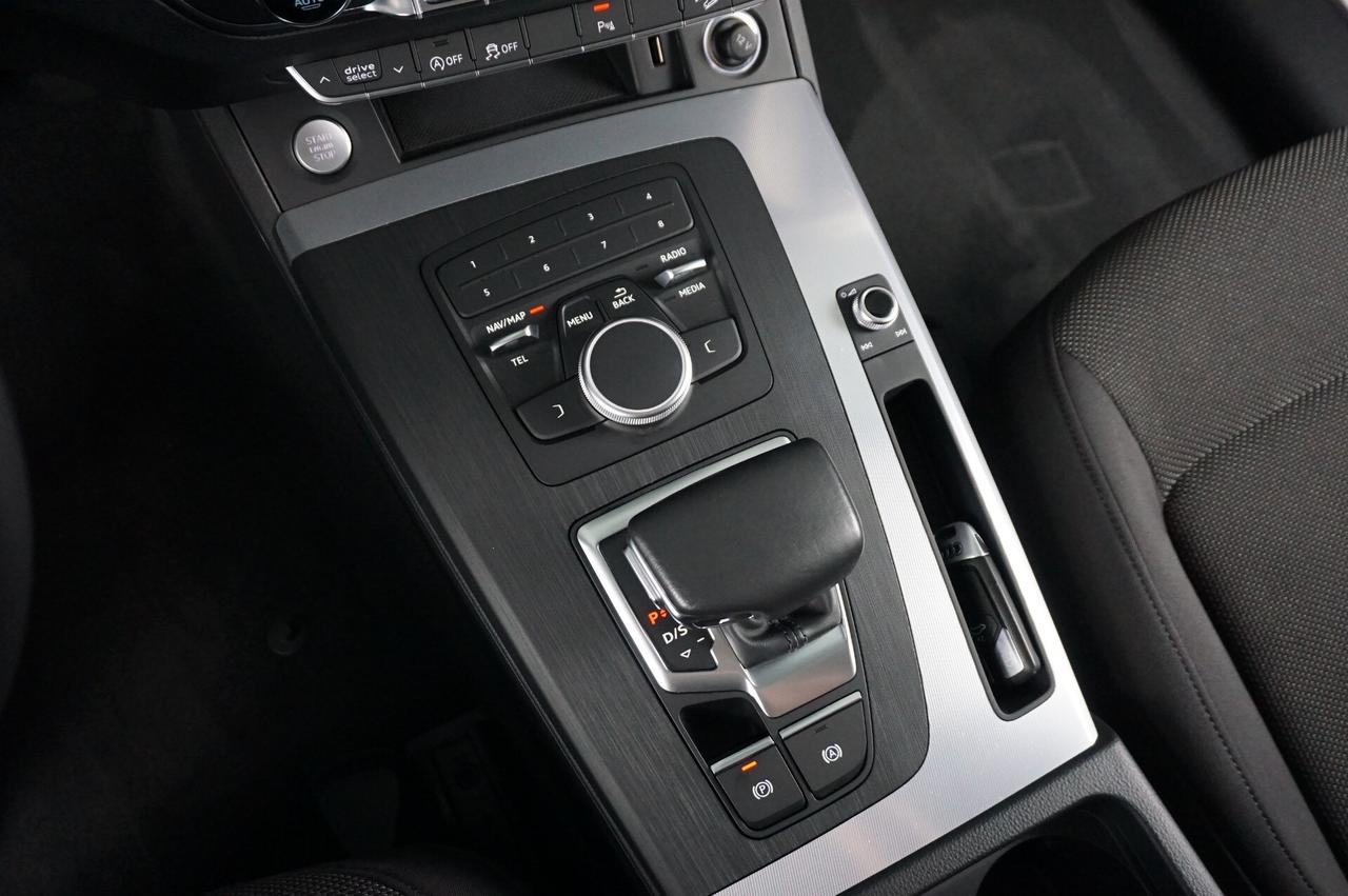 Audi Q5 40 TDI quattro S tronic Design