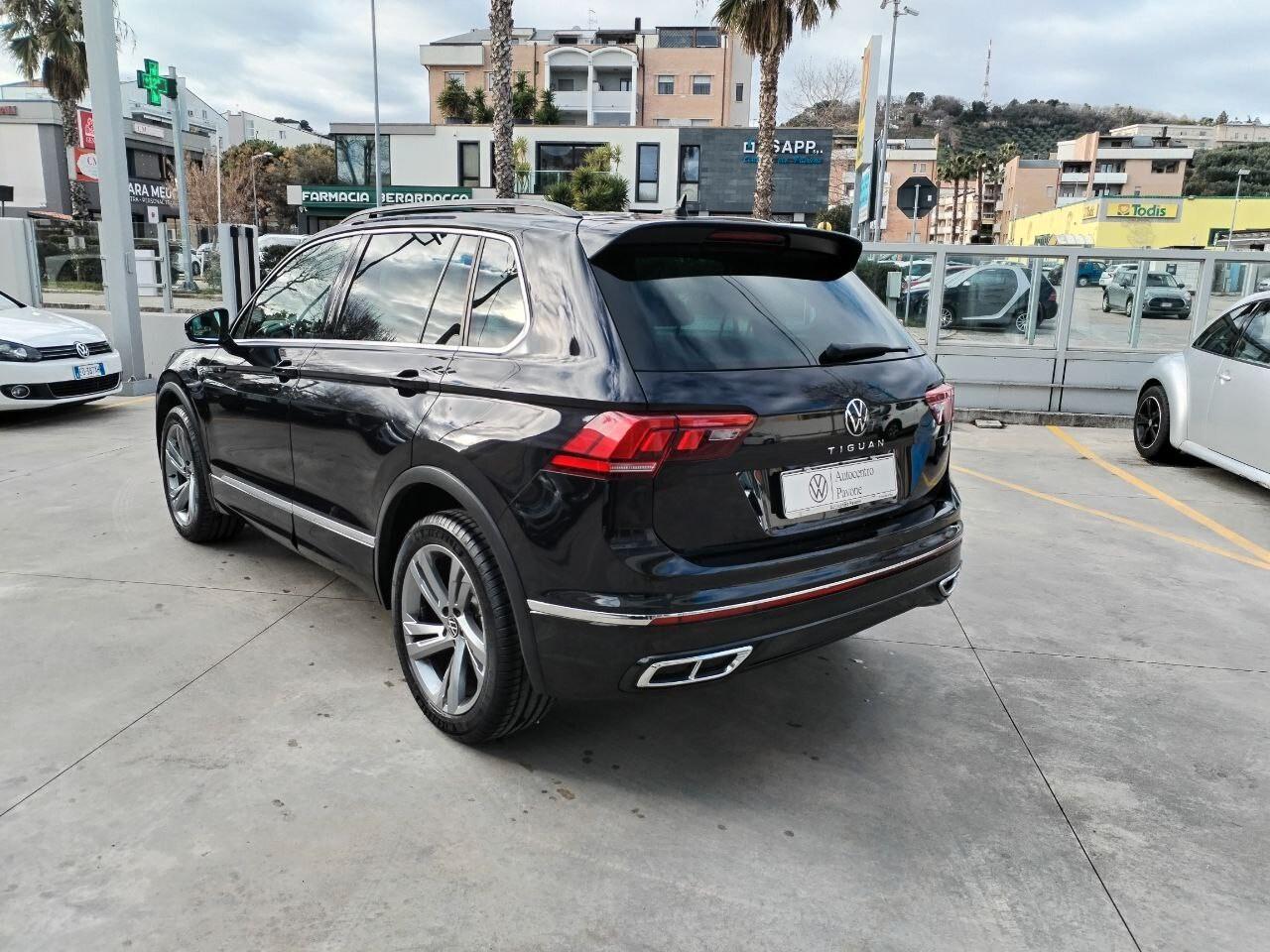 Volkswagen Tiguan 2.0 TDI 150 CV SCR DSG 4MOTION R-Line