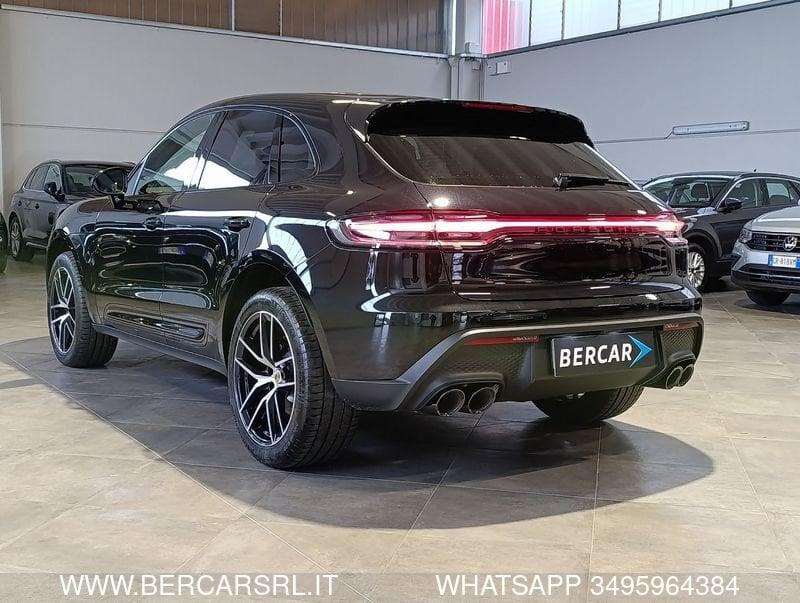 Porsche Macan 2.0 T*TETTO*SOSPENSIONI ATTIVE*SEDILI RISC + VENTILATI*RETROCAMERA*TERMINALI SPORTIVI *PACCHETTO CHR