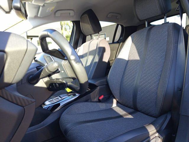 PEUGEOT 208 Hybrid 100 e-DCS6 Allure