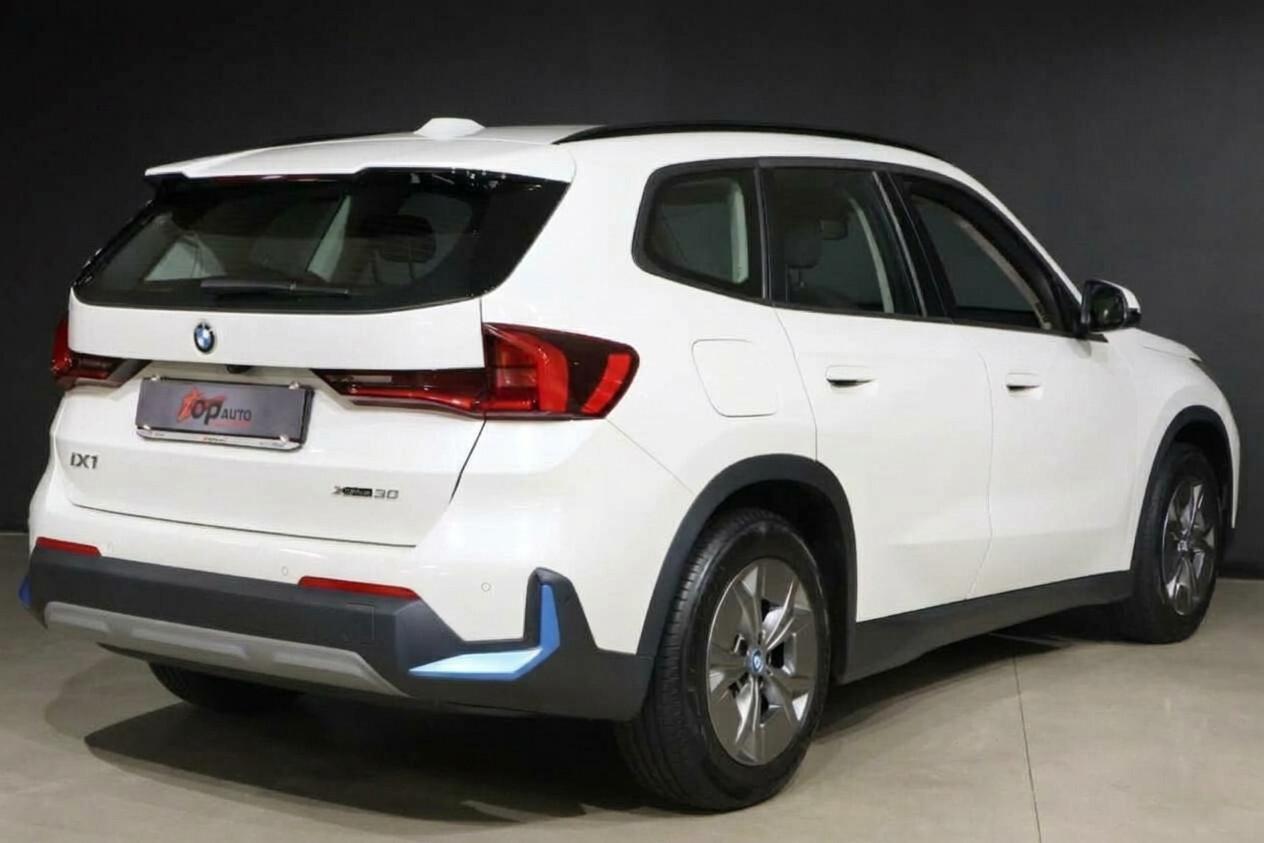 iX1 30 xDrive 313 CV - Camera - Navi - Pompa di calore