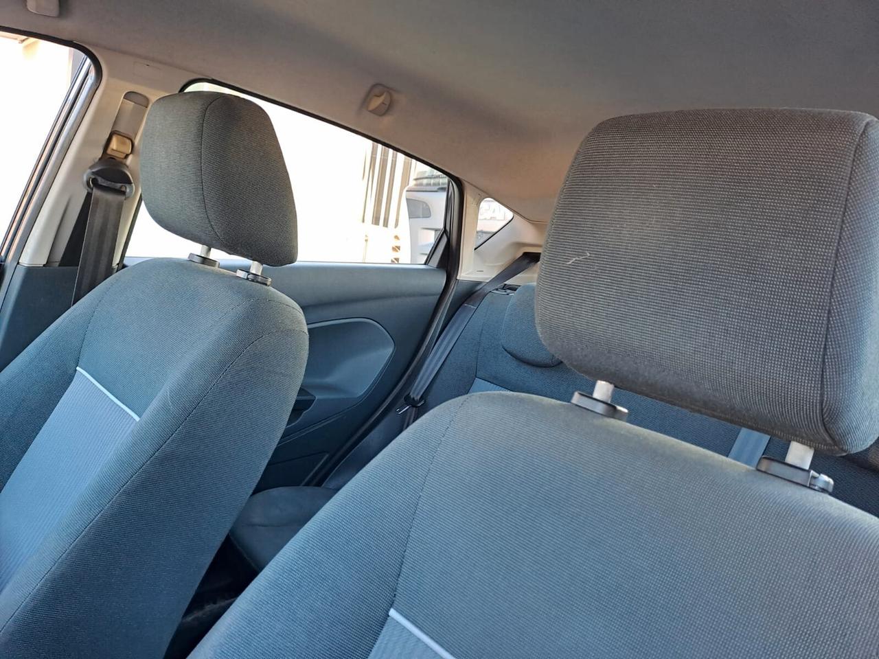 Ford Fiesta 1.2 benzina