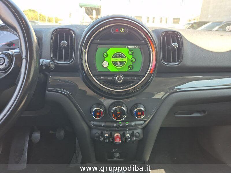 MINI Countryman Mini F60 2017 Diese Mini 2.0 Cooper D Business