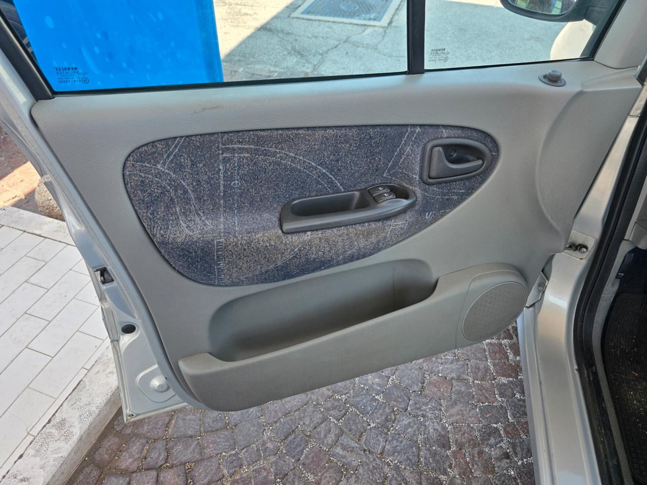Renault Scenic RXE 1.6 con 132.000km Neopatentati ok