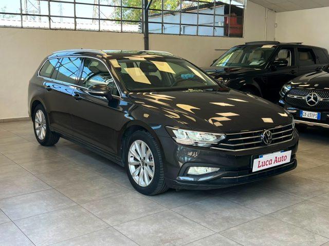 VOLKSWAGEN Passat Variant 2.0 TDI DSG *UNICO PROP.*LED*CERCHI "17*ITALIANA*