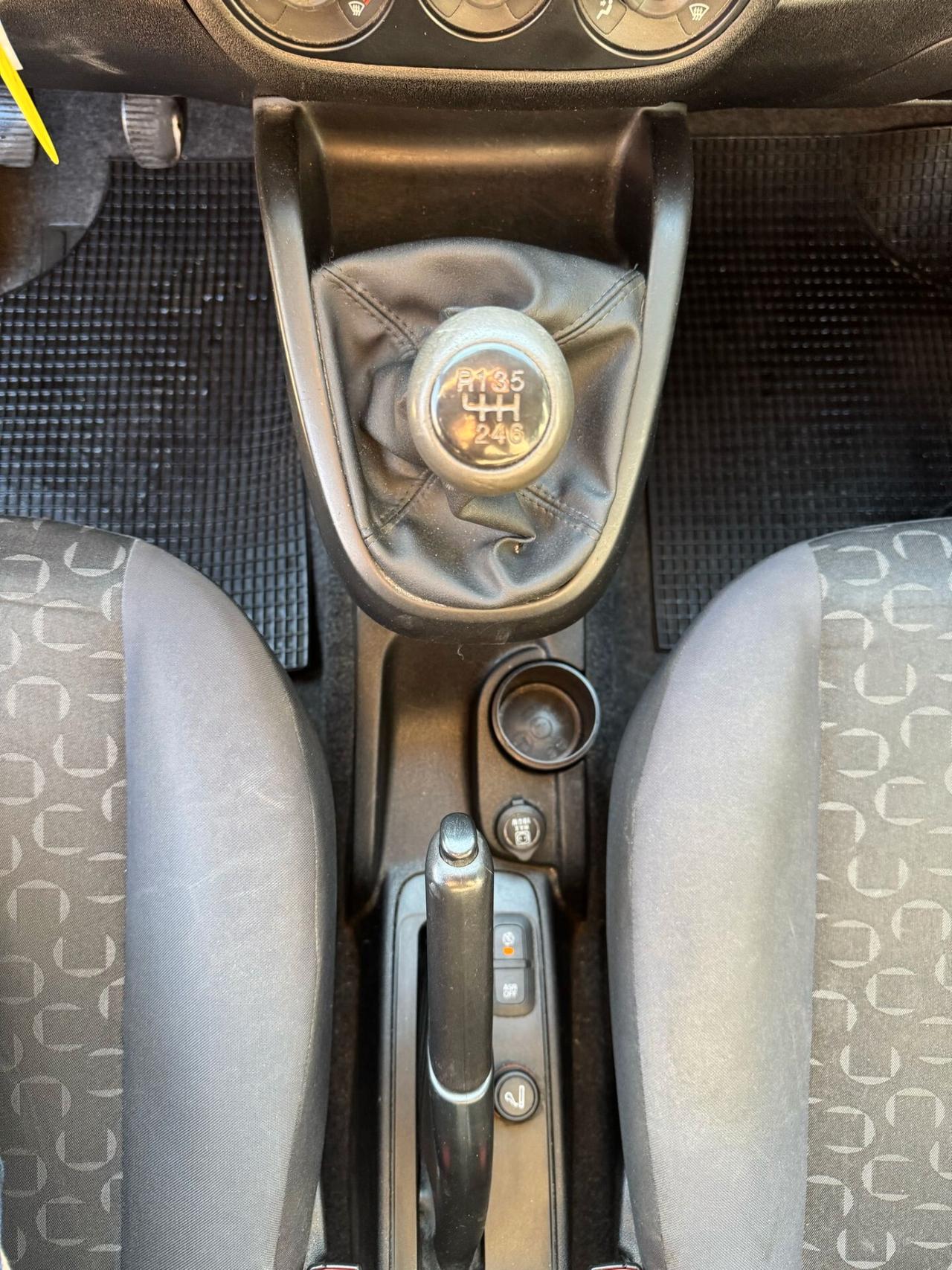 Fiat Doblo 2.0 MJT 135 CV 7 POSTI