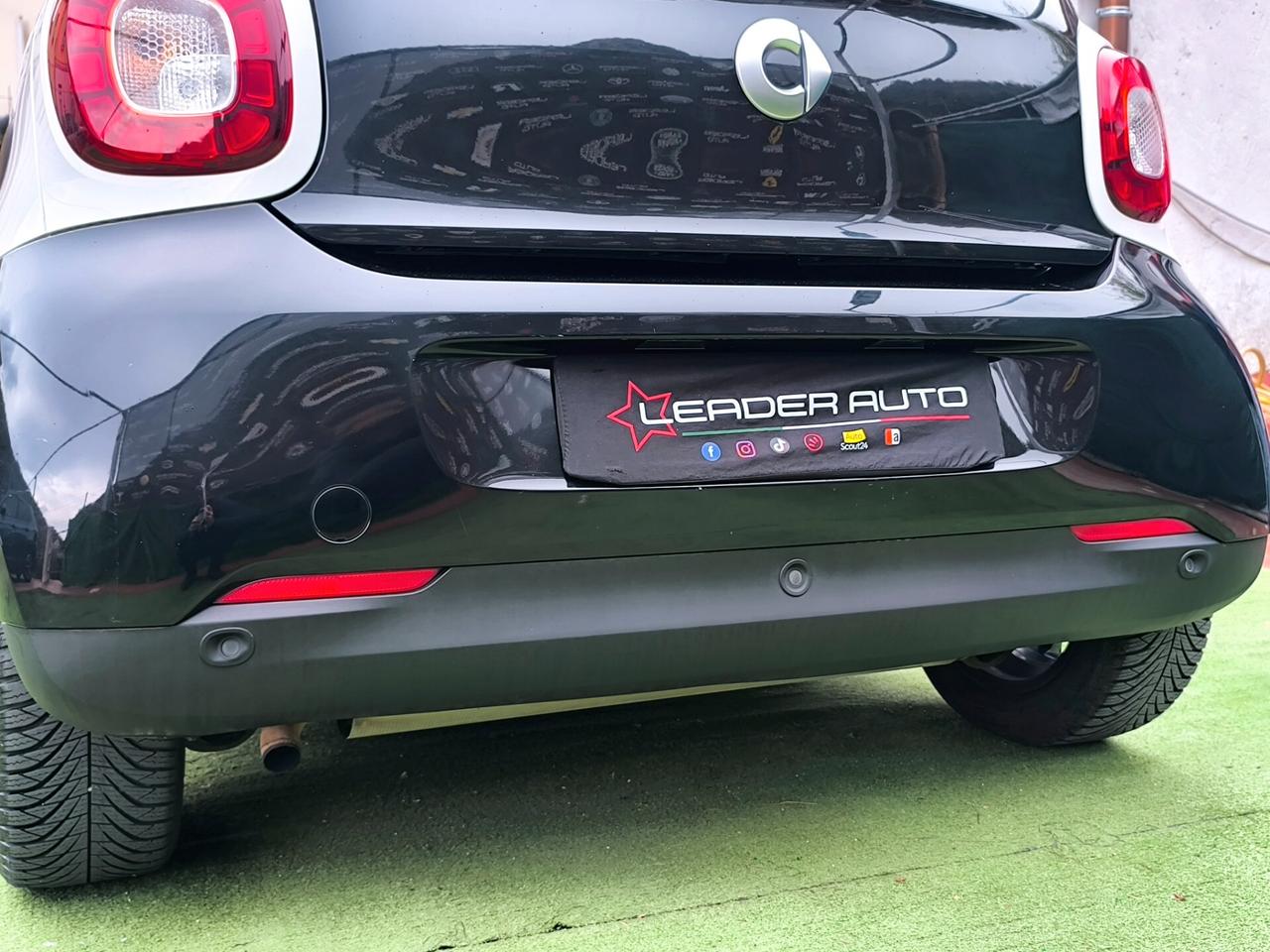 Smart ForFour 1.0 71 cv versione Passion Full Led