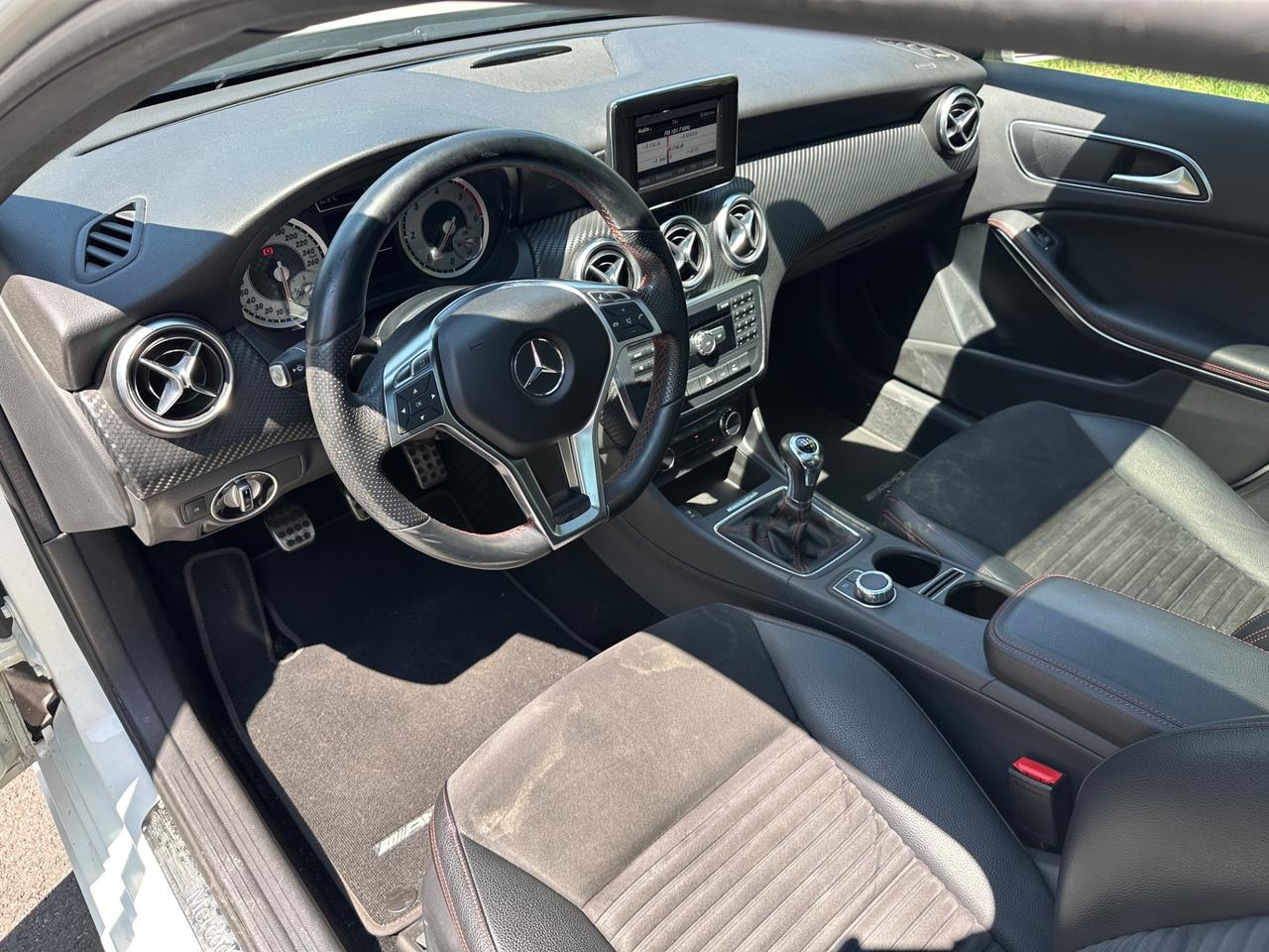Mercedes-benz A 180 CDI Premium - 2013