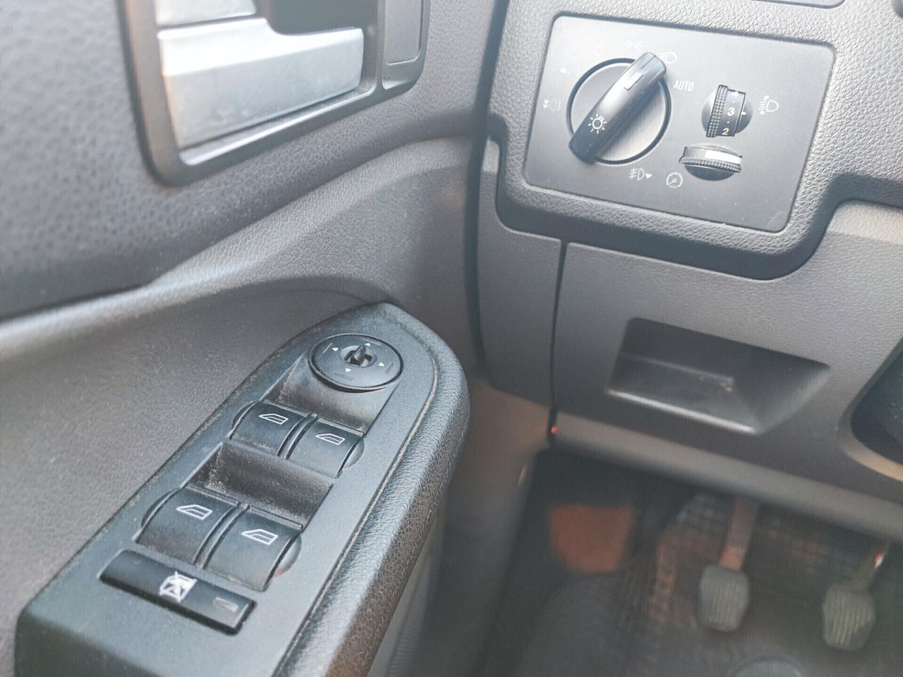 Ford C-Max 1.6 Benz euro 4 115CV neopatentati