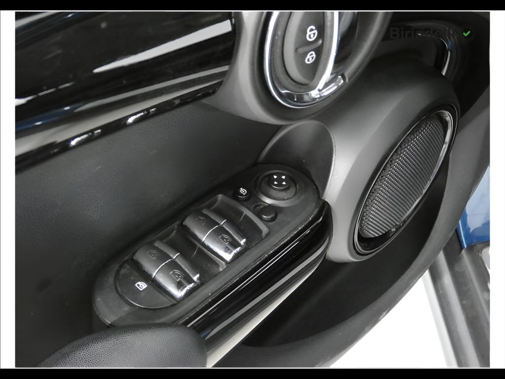 MINI Mini 5 porte (F55) - Mini 1.5 One 75 CV Classic 5 porte