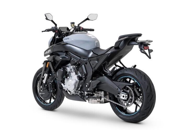 Cf Moto 675NK - GARANZIA 4 ANNI