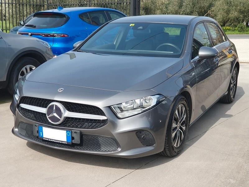 MERCEDES-Benz Classe A 180d 116CV S&S NAV PARK CAM