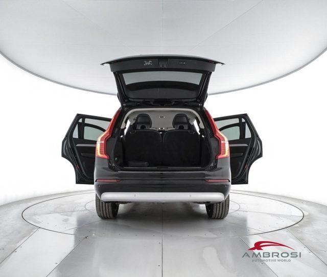 VOLVO XC90 2.0 b5 Core awd 7p.ti auto