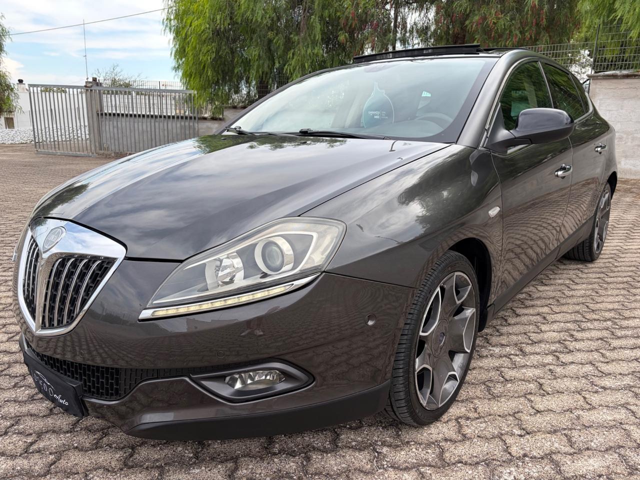 Lancia Delta 1.9 MJT Twinturbo Platino Tetto Apribile