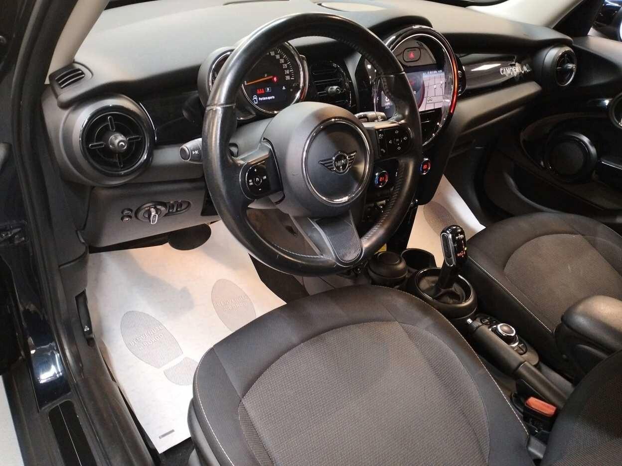 MINI Cooper IV F55 5p 1.5 Camden auto