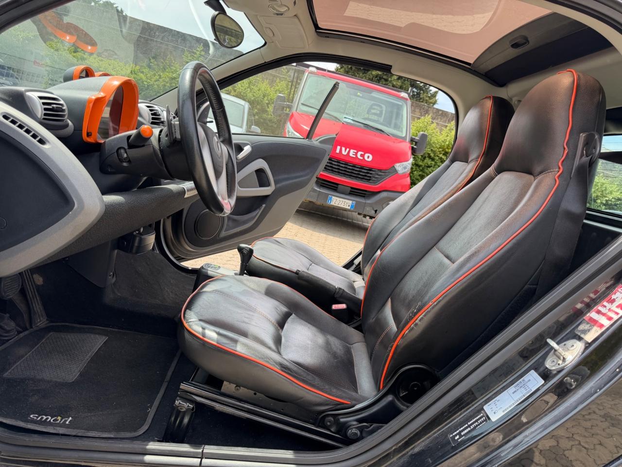 Smart Fortwo 1.0mhd 71cv km 49.000 - 2009 automatico