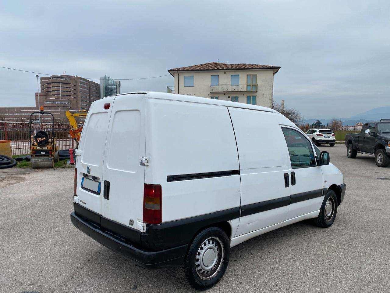 Fiat Scudo 2.0 JTD TESTATA DA FARE!!!