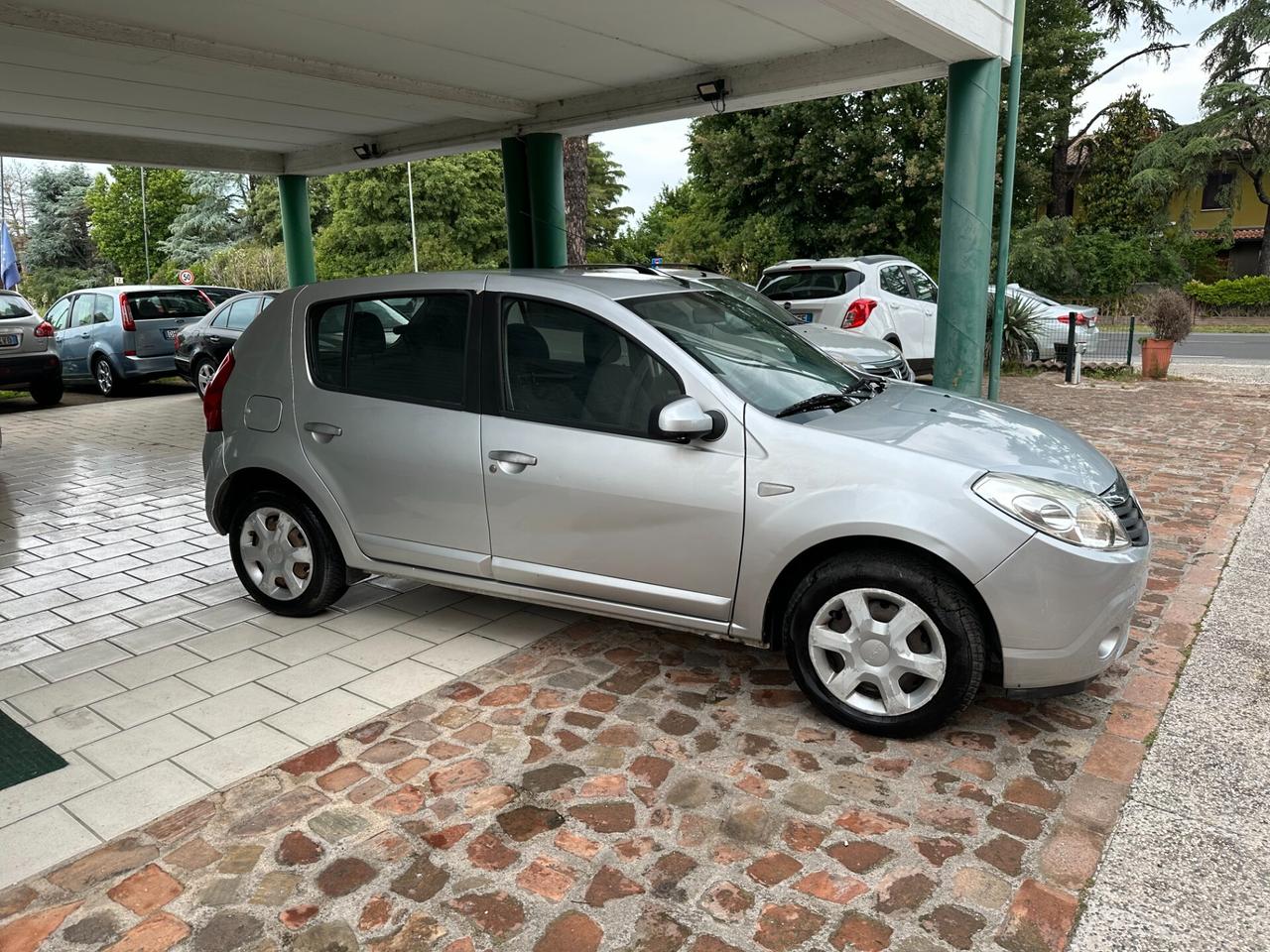 Dacia Sandero 1.4 GPL NEOPATENTATI (12 RATE)