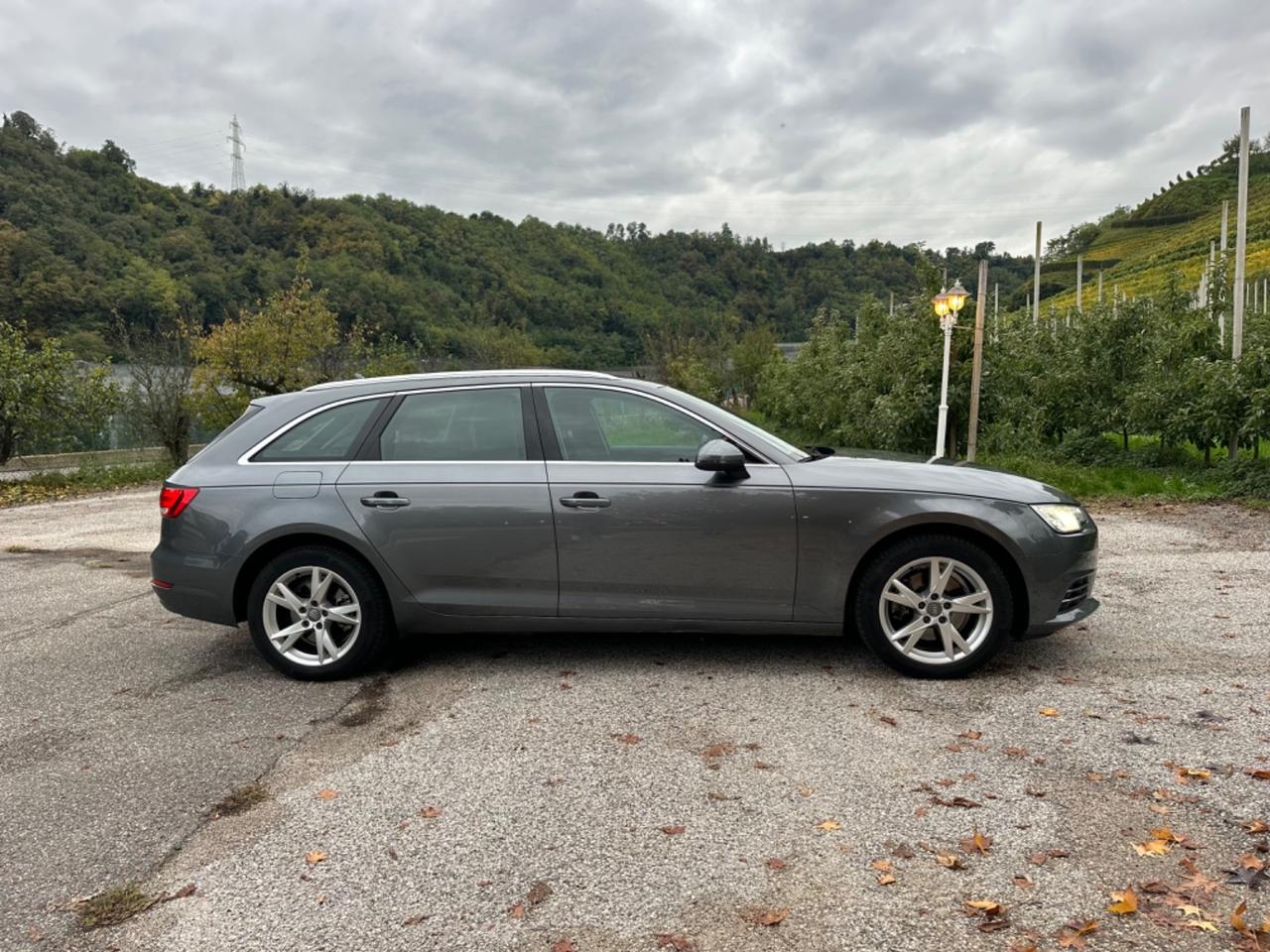 Audi A4 Avant 2.0 TDI 150 CV S tronic Business Sport