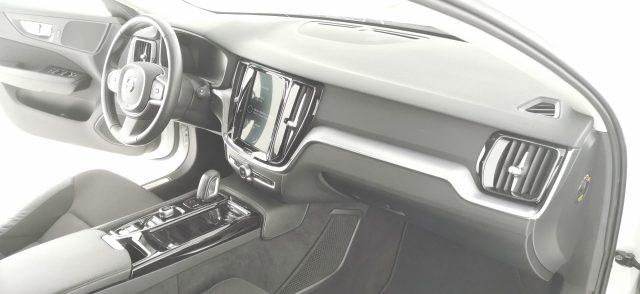 VOLVO V60 T6 Twin Engine AWD Geartronic Business Plus