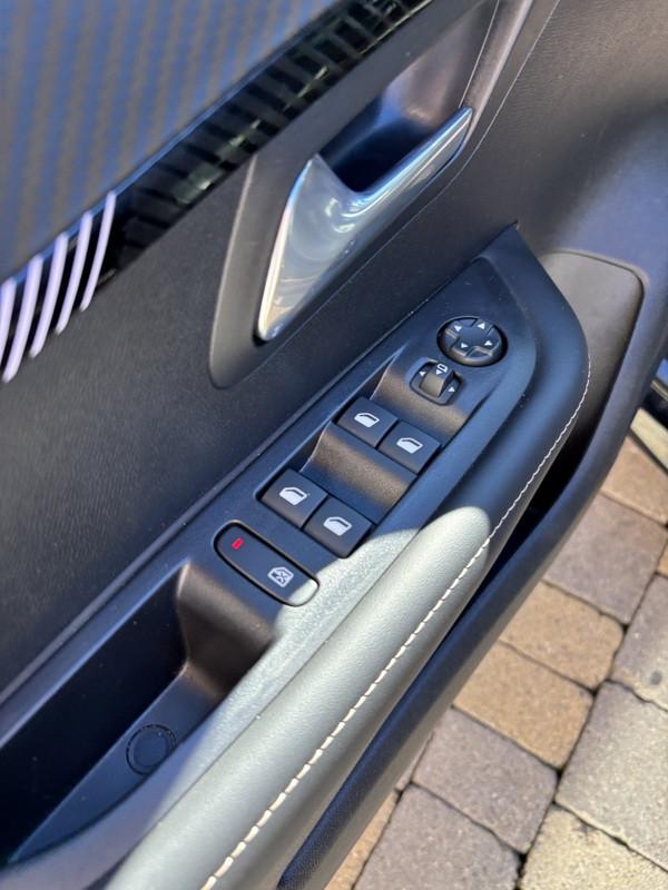 Peugeot 208 1.2 puretech Allure s&s 100cv LED-APP CONNECT-16"