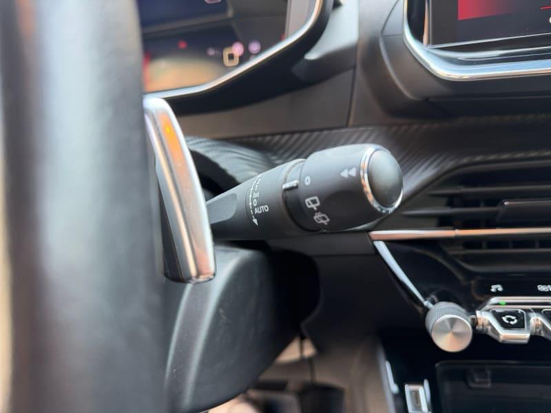 PEUGEOT 208 PURETECH 100 STOP&START EA