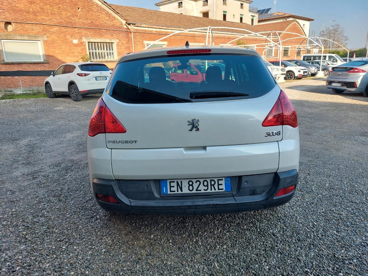 Peugeot 3008 1.6 HDi 112CV 12 MESI GARANZIA