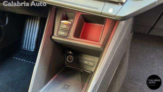 RENAULT R 4 RENAULT 4 E-TECH ELECTRIC iconic 150 cv comfort ra