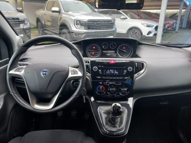 LANCIA Ypsilon 1.2 69 CV 5 porte Gold