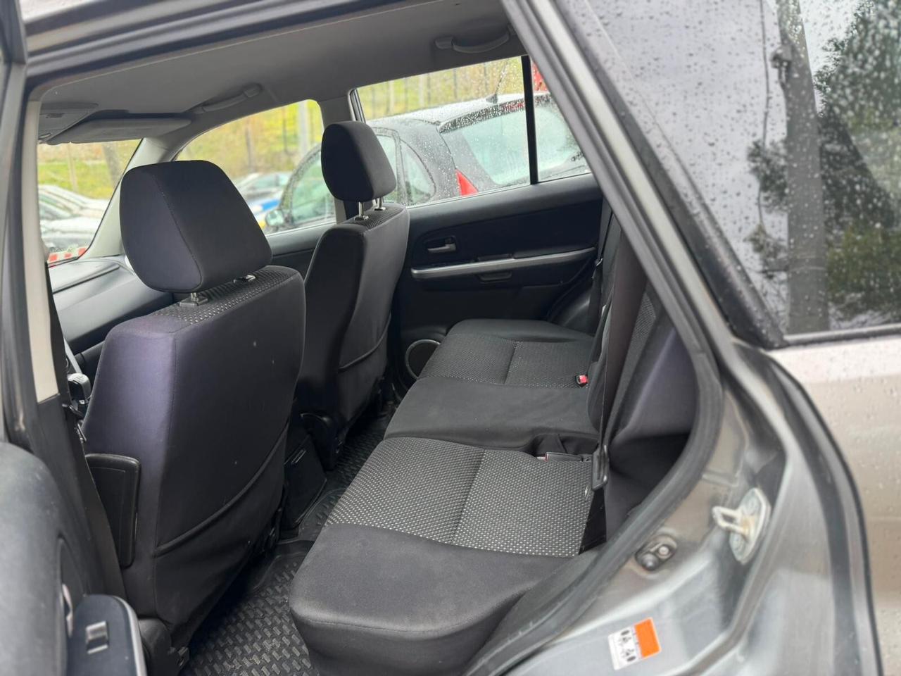 Suzuki Grand Vitara 1.9 DDiS 5 porte