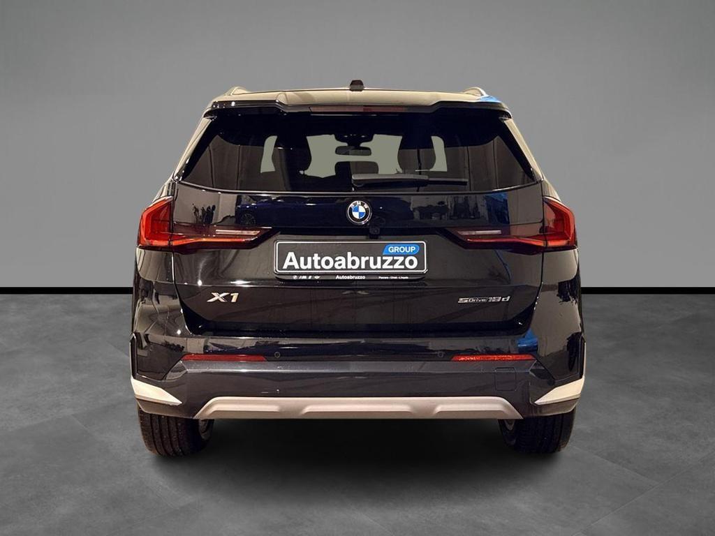 BMW X1 18 d xLine sDrive DCT