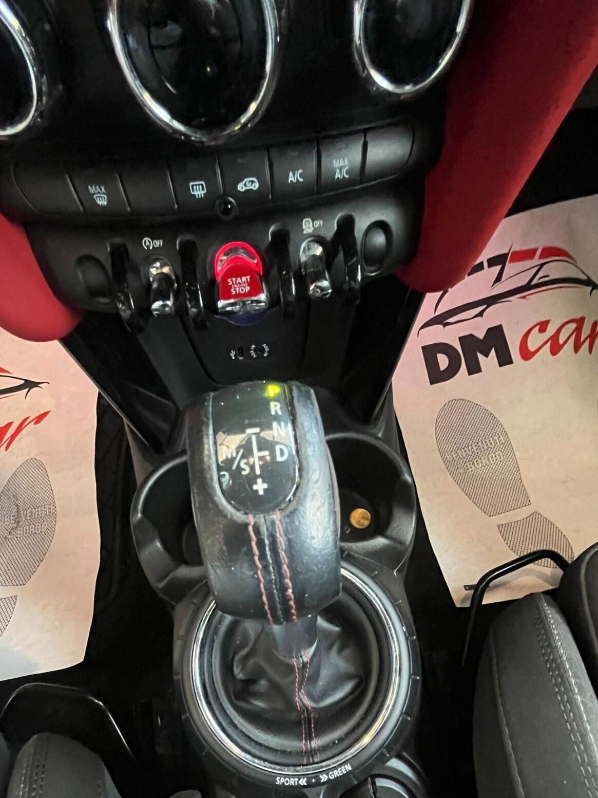 MINI JOHN COOPER WORKS 2.0 231CV Cambio automatico Navigatore Cerchi GARANZIA 12 MESI