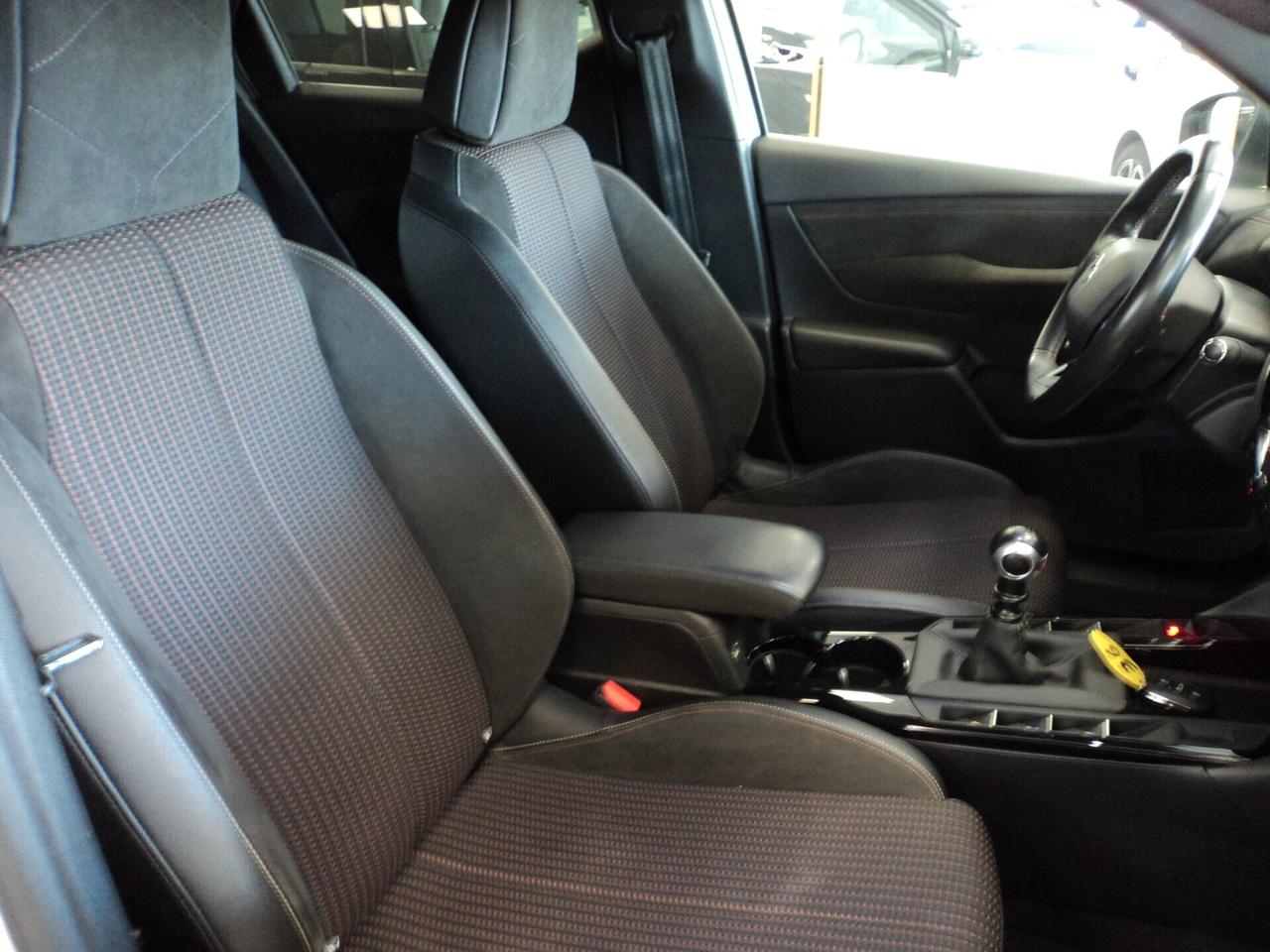 DS3 Crossback PureTech 100 Performance Line