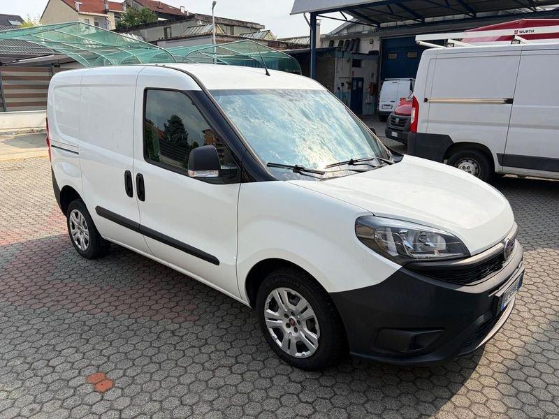 FIAT Doblò Doblò CH1 LOUNGE 1.6 Mjet 105cv E6D-f S&S