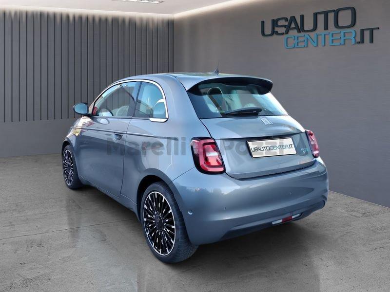 FIAT 500 500e Berlina 42 kWh La Prima