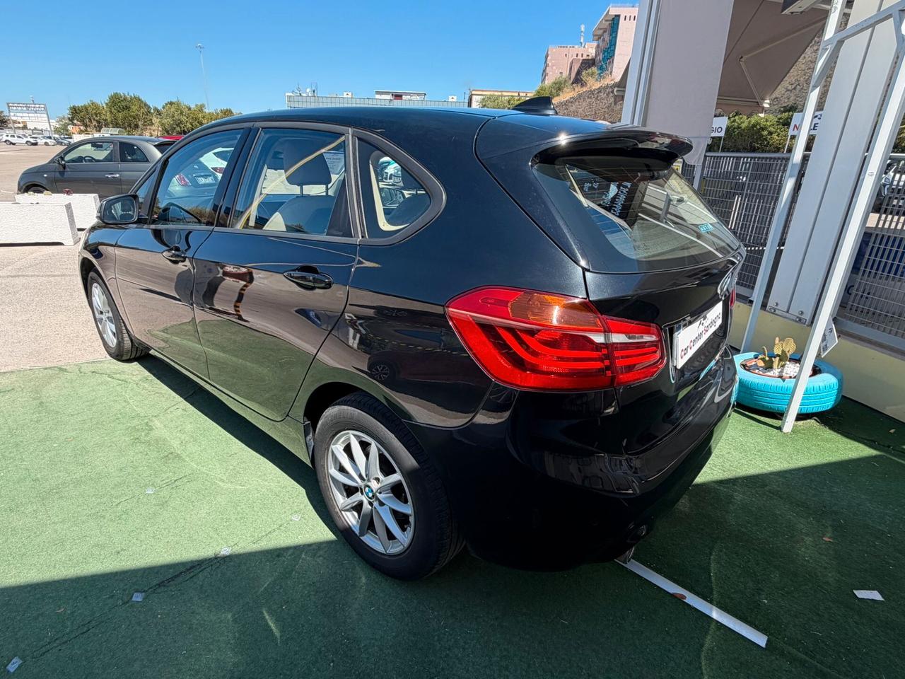 Bmw 2er Active Tourer 218d Advantage