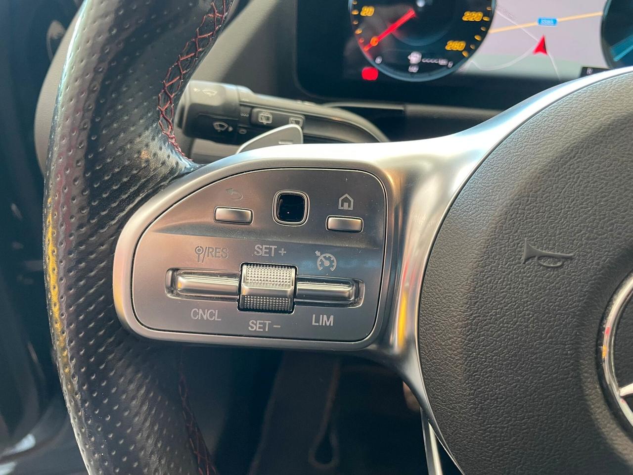 Mercedes-benz GLA 200 d Automatic Premium