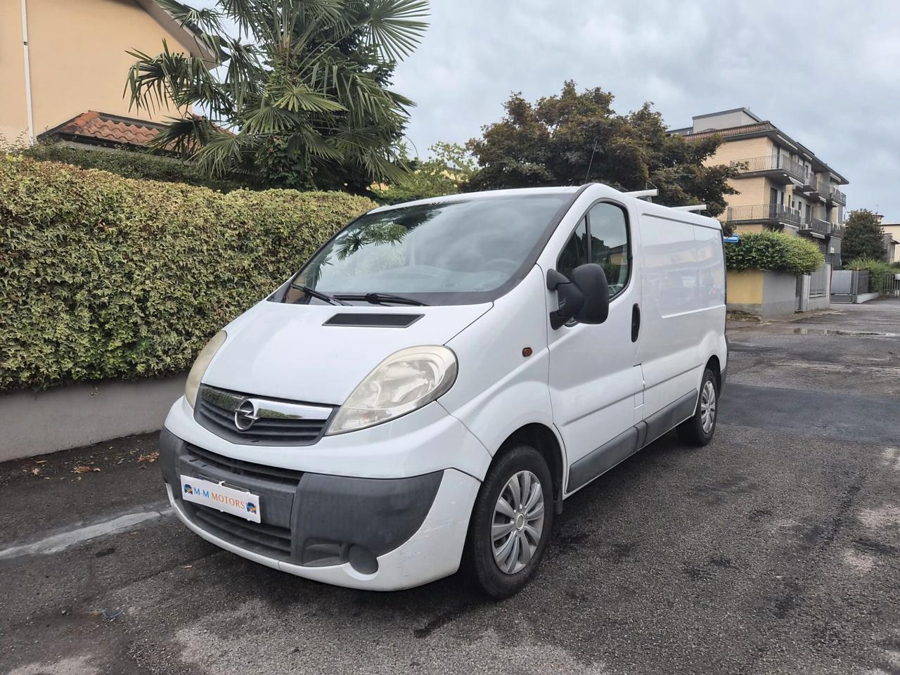Opel Vivaro 29 2.0 CDTI 120CV PC-TA Furgone Easytronic