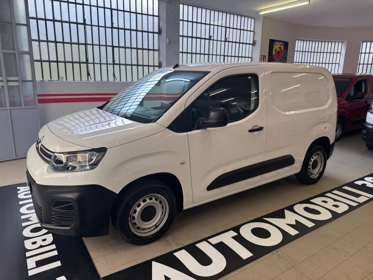 Citroen Berlingo BlueHDi 100 S&S Van M Club (1000Kg)