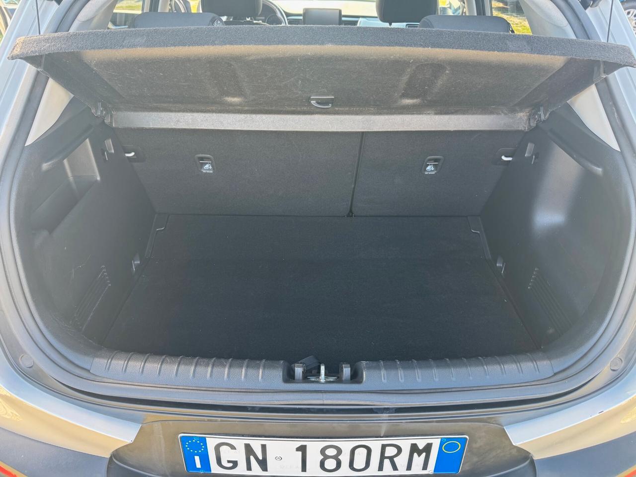 Kia Stonic 1.0 T-GDi 120cv MHEV DCT Style