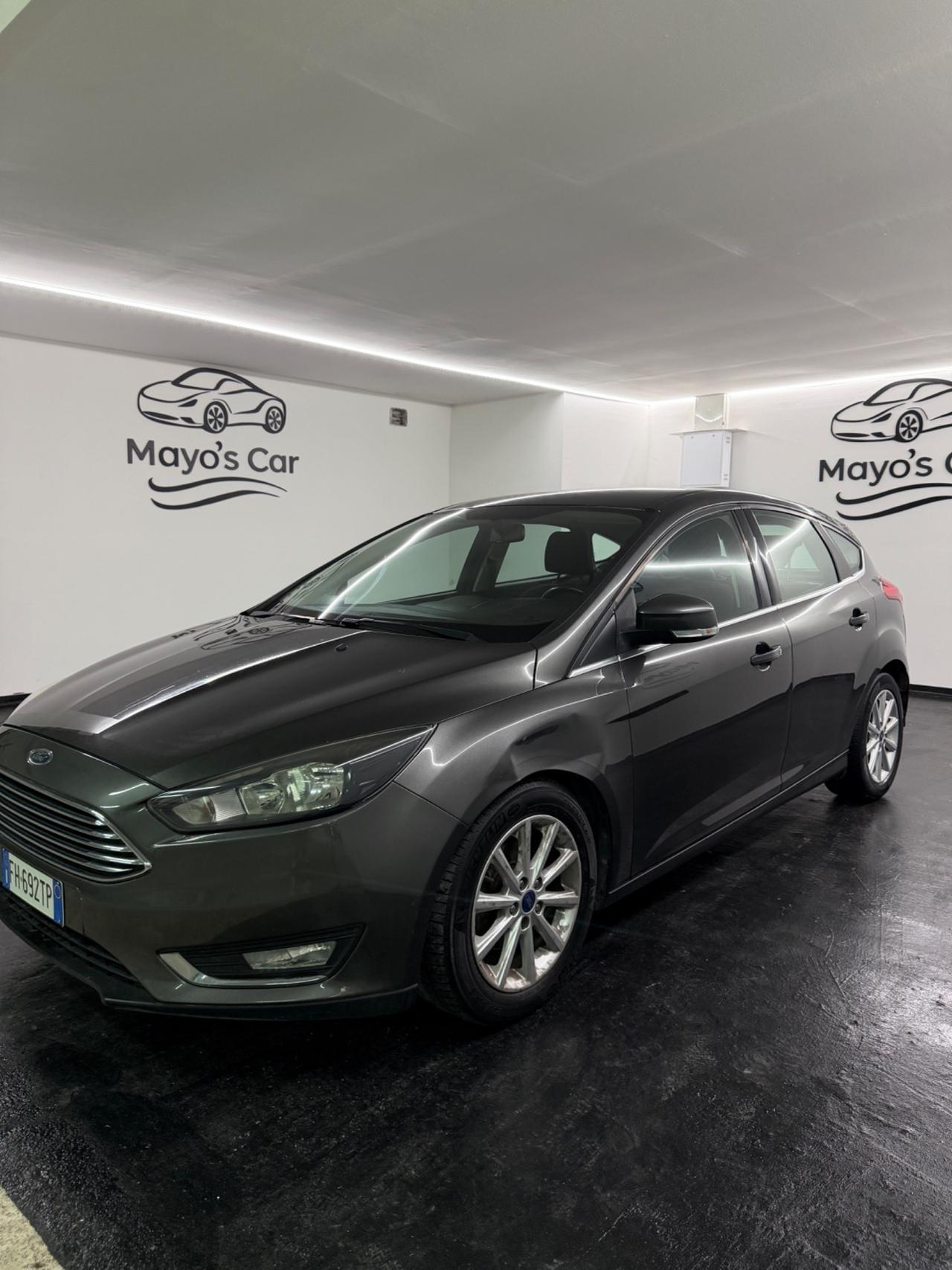 Ford Focus (anno 2017)CAMBIO AUTOMATICO
