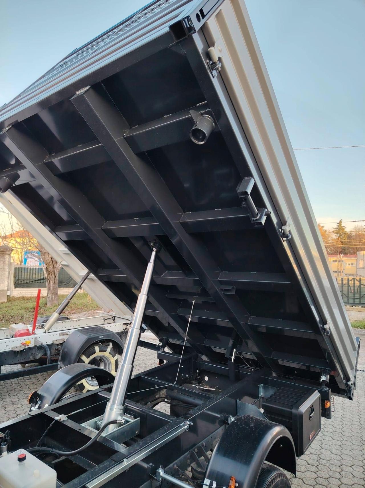 Iveco Daily 35 S15 cassone ribaltabile ( 48.929 km)