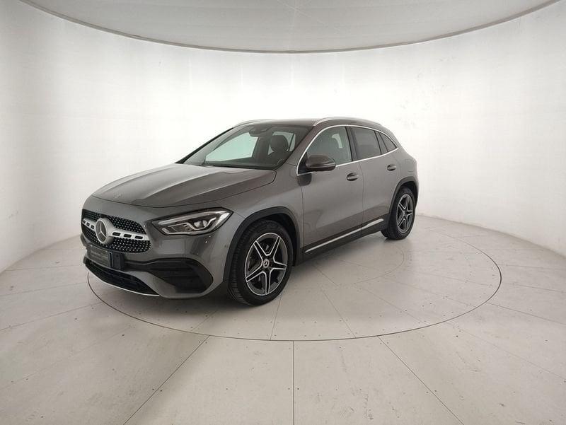 Mercedes-Benz GLA 200 d Premium 4matic auto