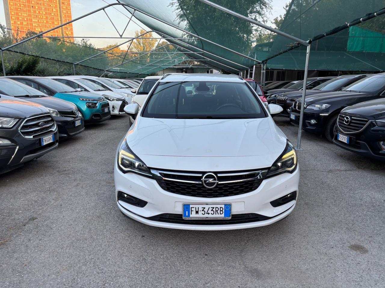 Opel Astra 1.6 CDTi 136CV Innovation