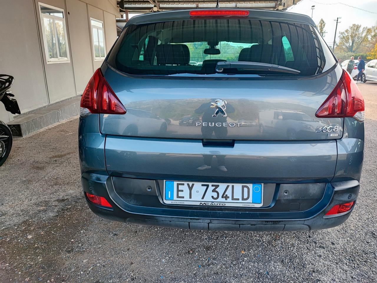 Peugeot 3008 1.6 HDi 115CV Business