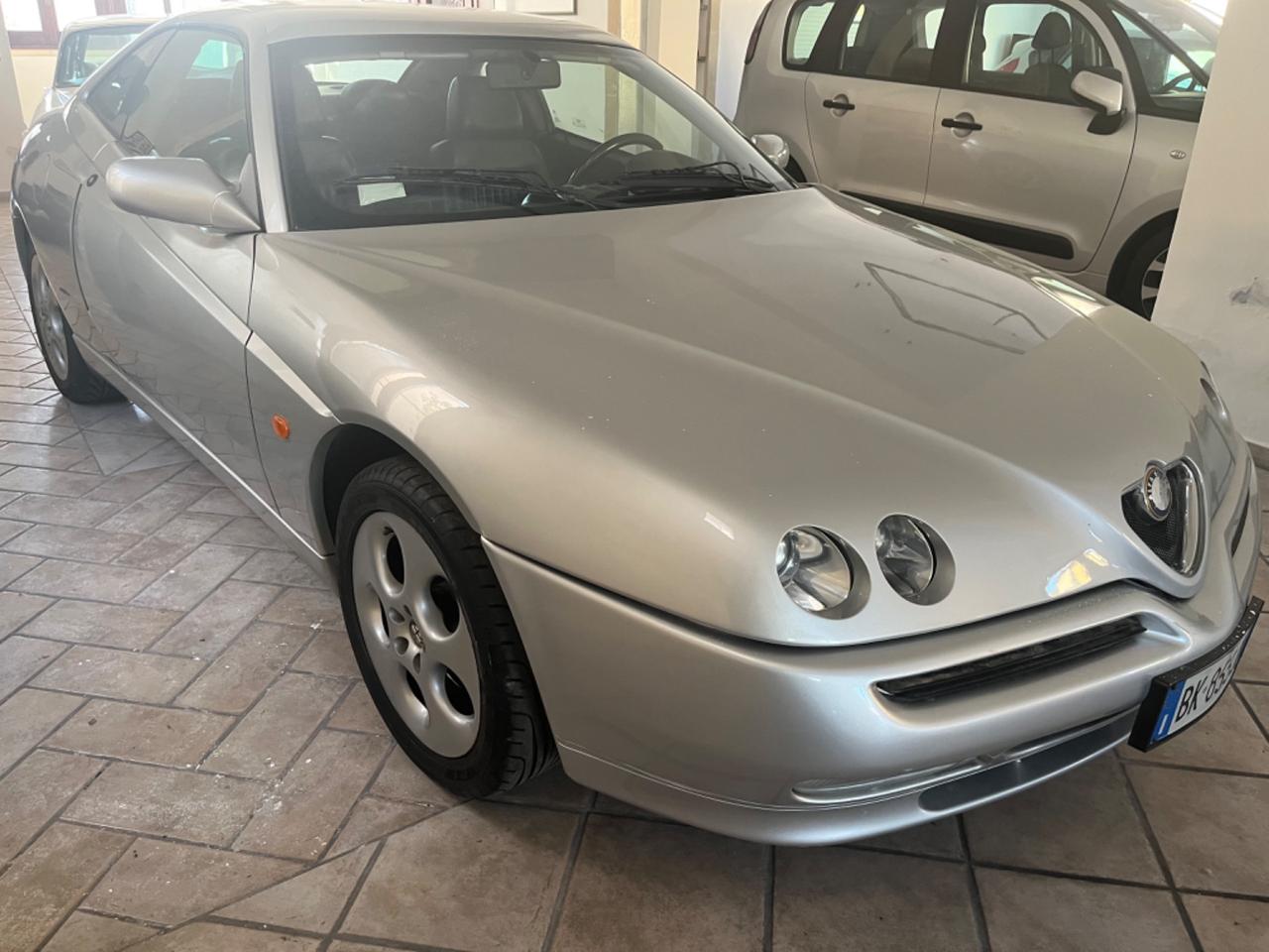 Alfa Romeo GTV 2.0i 16V Twin Spark cat L