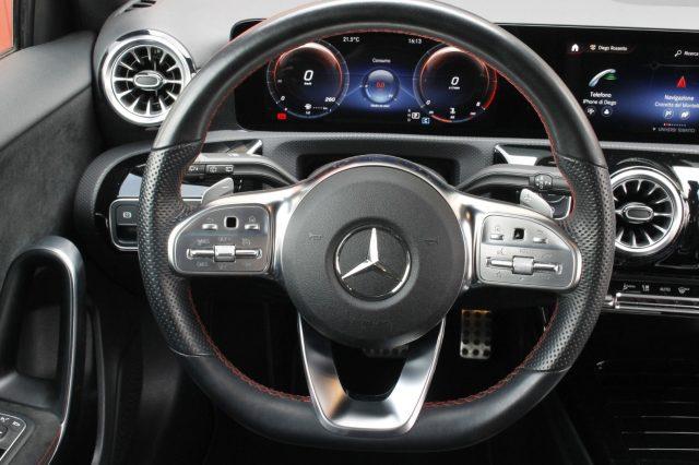 MERCEDES-BENZ A 180 dAutomatic AMGLine Premium Night Edition Uniprop.