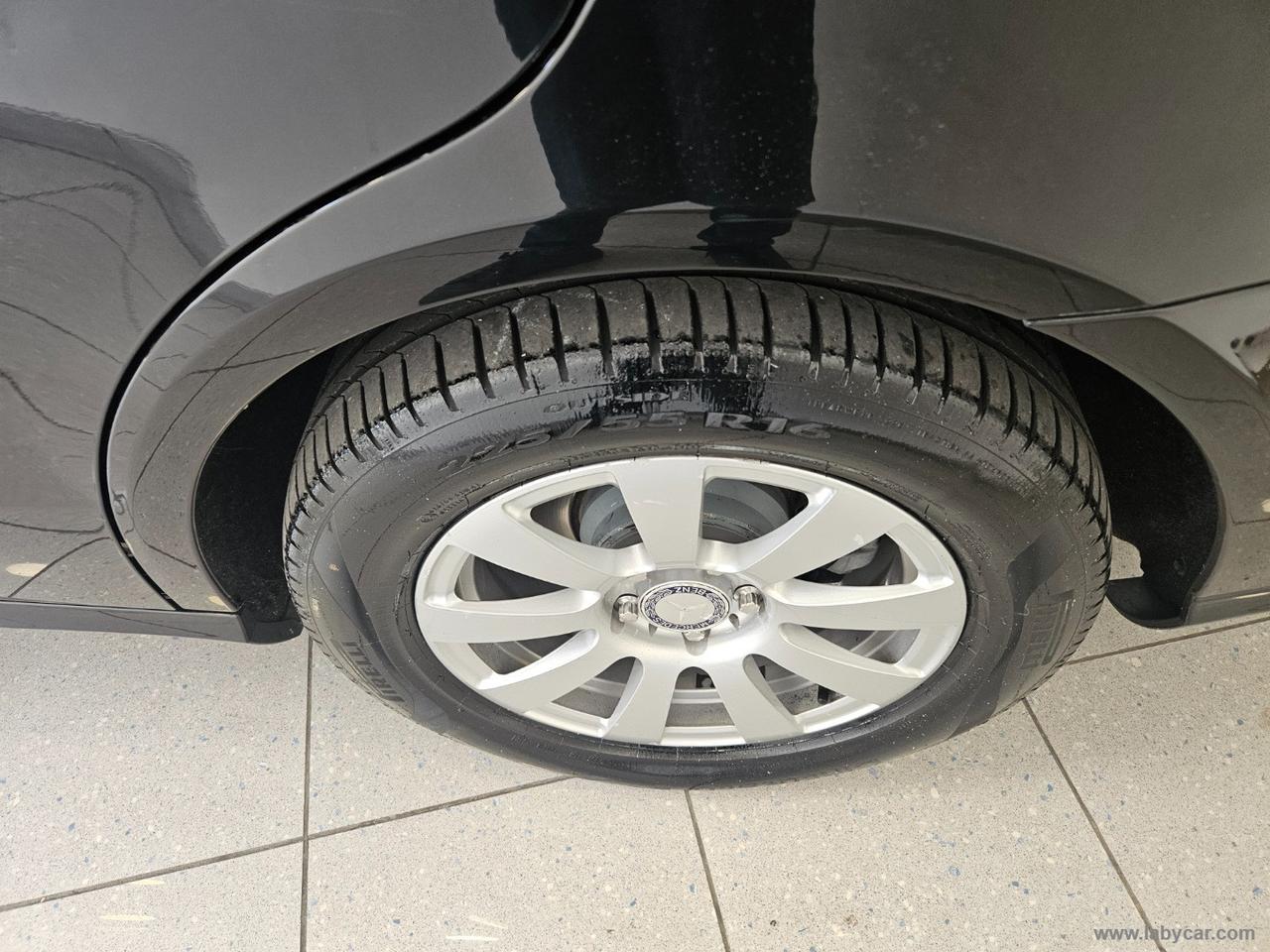 MERCEDES-BENZ E 200 CDI Executive AUT.