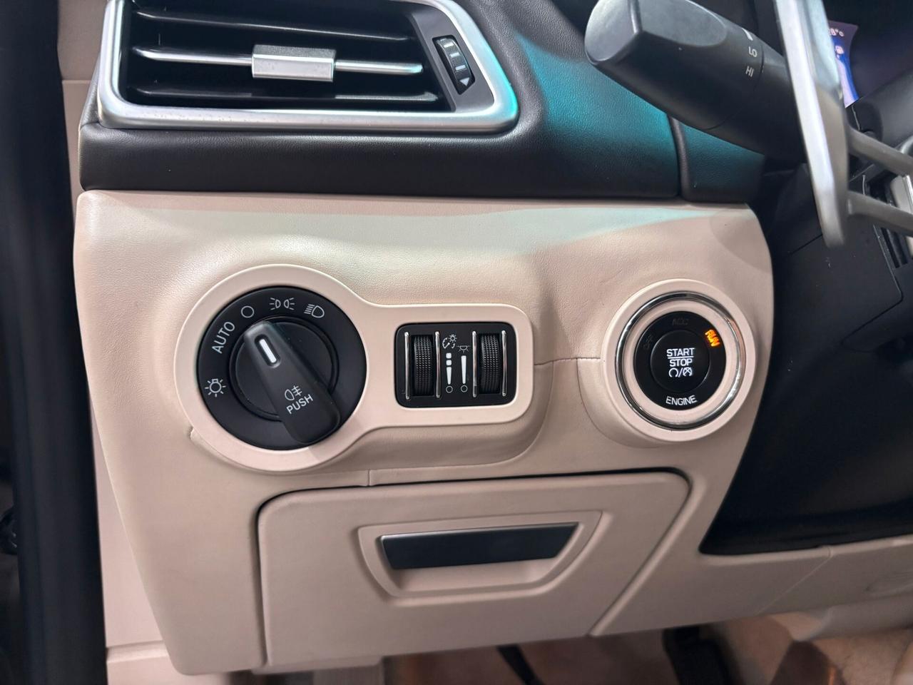 MASERATI GHIBLI V6 DIESEL 275CV
