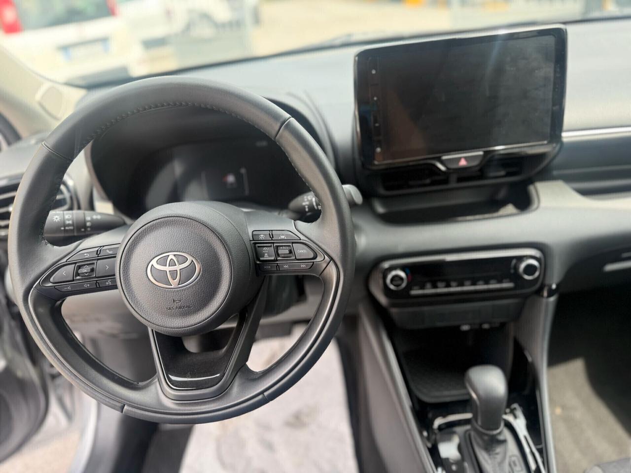 Toyota Yaris 1.5 Hybrid 5 porte Trend